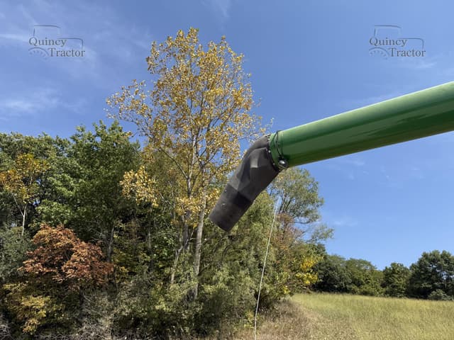 Image of John Deere S770 equipment image 1