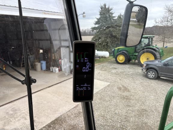 Image of John Deere S770 equipment image 3