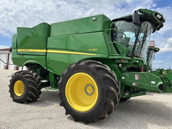 Image of John Deere S780 Primary image