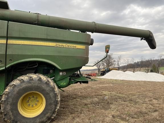 Image of John Deere S780 equipment image 3