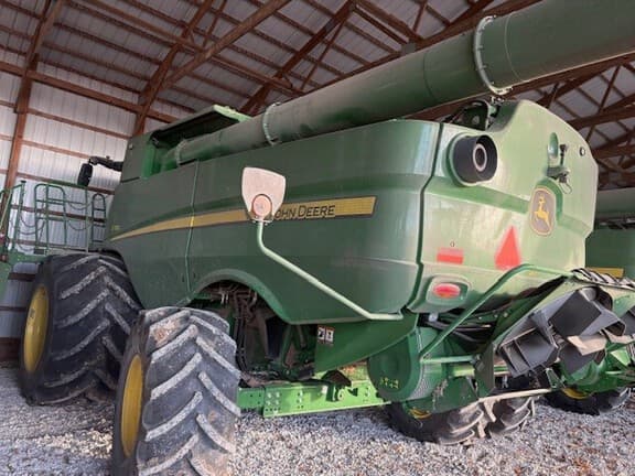 Image of John Deere S780 Primary image