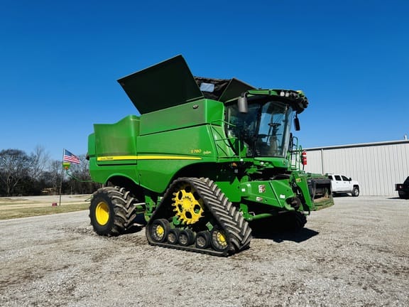 2023 John Deere S780 Equipment Image0