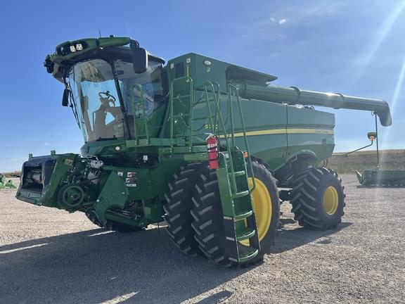 Image of John Deere S780 equipment image 3
