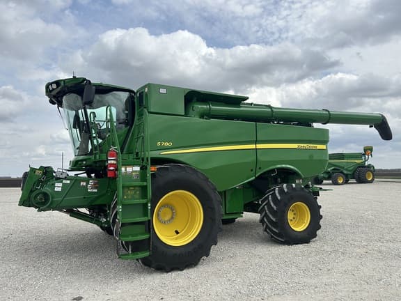 Image of John Deere S780 Primary image