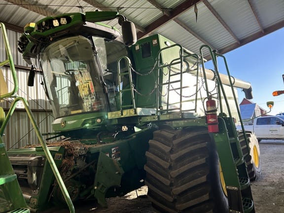 2023 John Deere S780 Equipment Image0