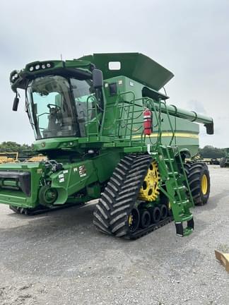Image of John Deere S780 equipment image 3