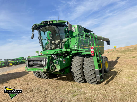 Image of John Deere S780 Primary image