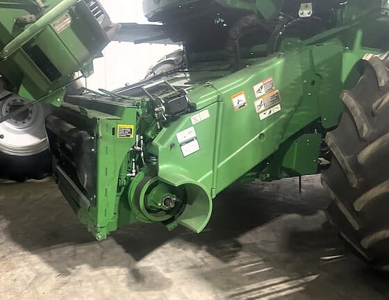 Image of John Deere S790 equipment image 1