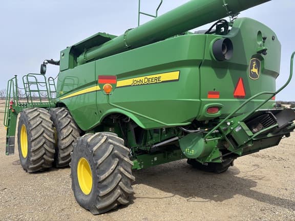 Image of John Deere S790 equipment image 3