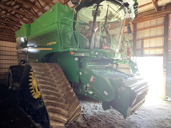 Image of John Deere S790 Primary image