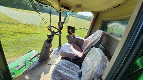 Image of John Deere S790 equipment image 4