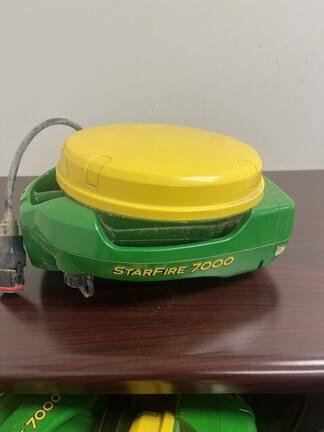 Image of John Deere StarFire 7000 Image 0