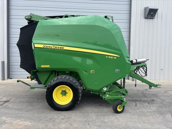 Image of John Deere V461R equipment image 3