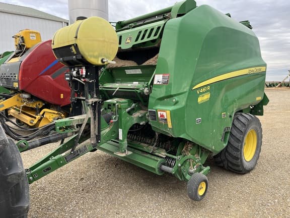 Image of John Deere V461R equipment image 1