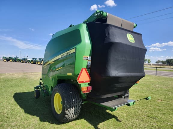 Image of John Deere V461R equipment image 2