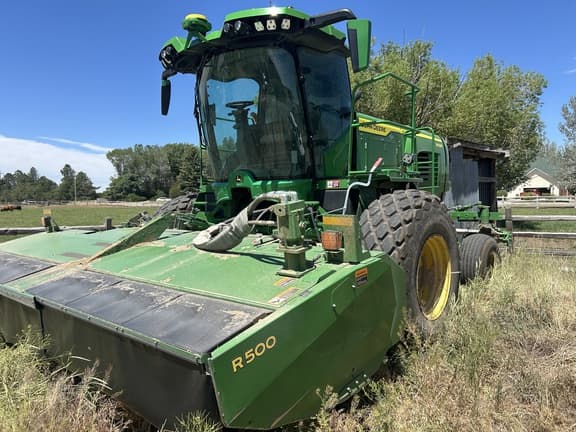 Image of John Deere W235R Primary image