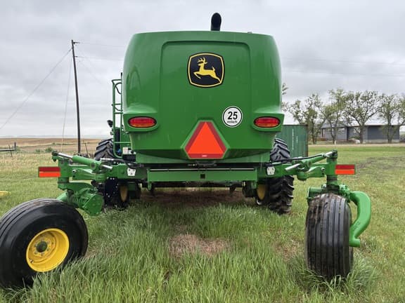 Image of John Deere W235R equipment image 2