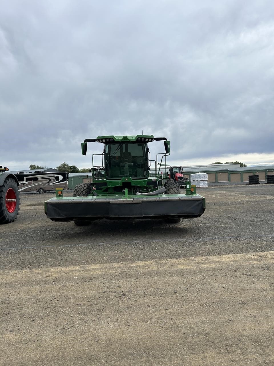 Image of John Deere W260R Primary image