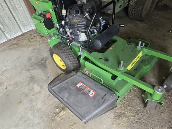 Image of John Deere W36R equipment image 3
