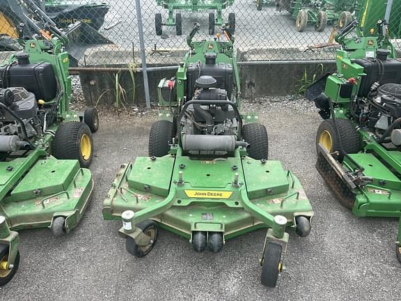 Image of John Deere W52R equipment image 1