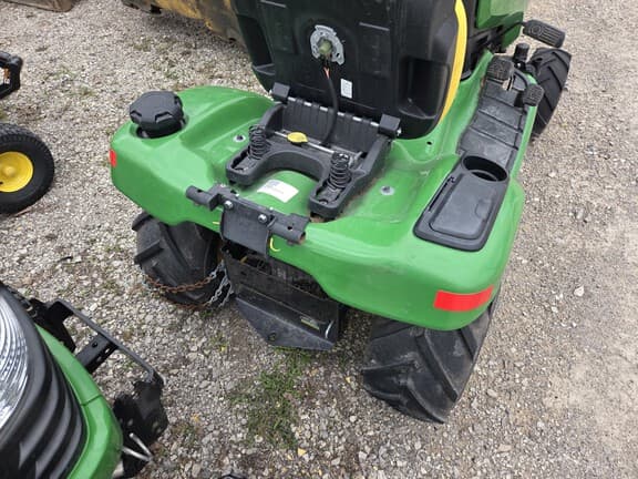 Image of John Deere X330 equipment image 2