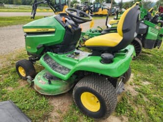 Image of John Deere X330 equipment image 2