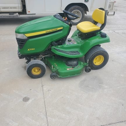 2023 John Deere X330 Equipment Image0