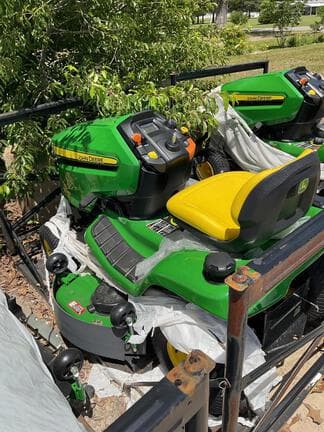 Image of John Deere X330 Image 1