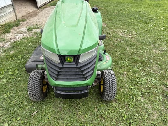 Image of John Deere X330 equipment image 2