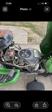 Image of John Deere X350 equipment image 3