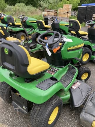 Image of John Deere X350 equipment image 4