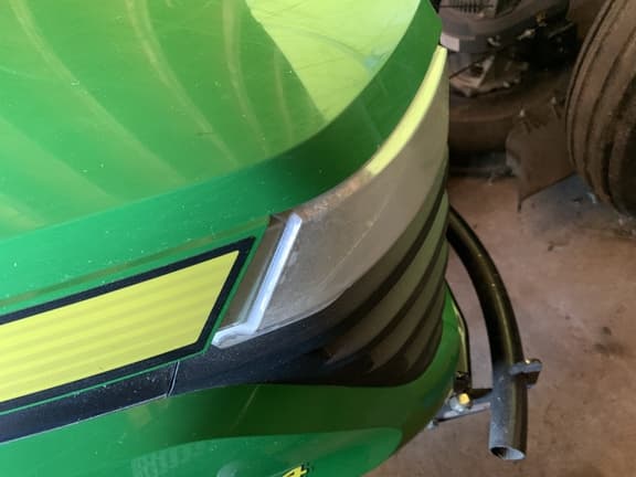 Image of John Deere X354 equipment image 4