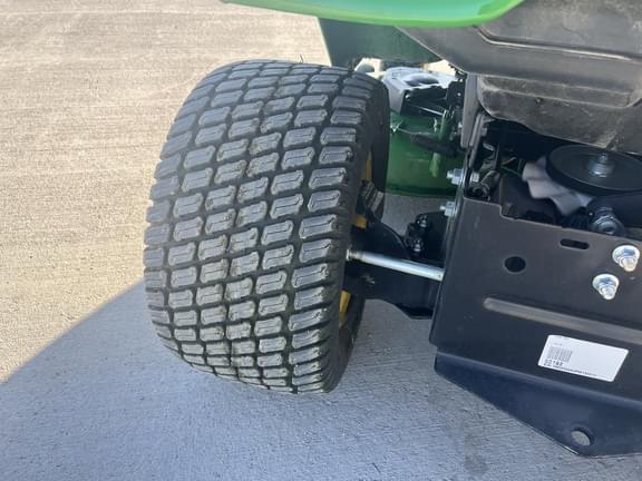 Image of John Deere X354 equipment image 4
