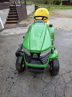 2023 John Deere X370 Equipment Image0