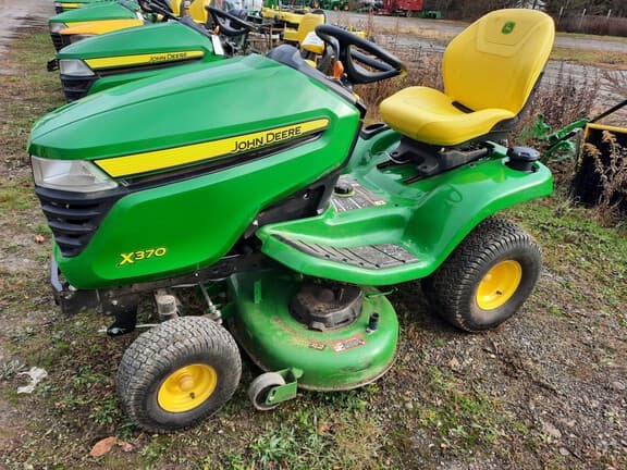 Image of John Deere X370 Primary image