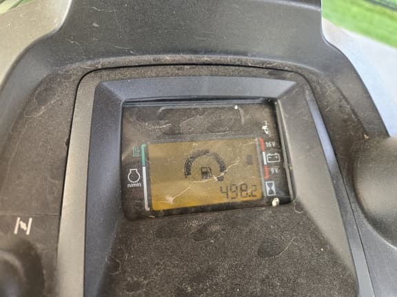 Image of John Deere X380 equipment image 2