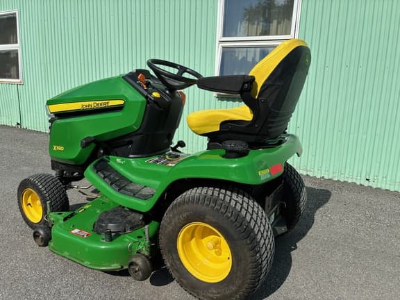 Image of John Deere X380 equipment image 2