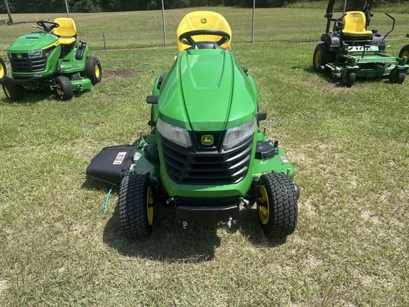 Image of John Deere X380 equipment image 3
