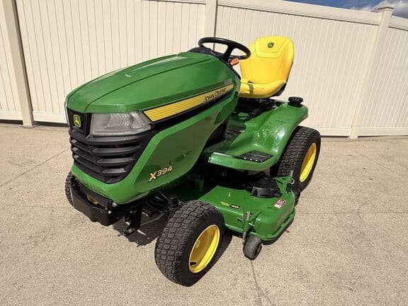 Image of John Deere X394 equipment image 1