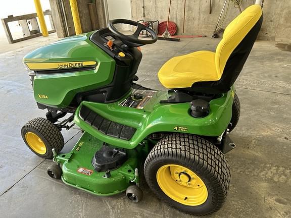 Image of John Deere X394 equipment image 3