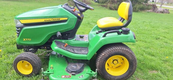 2023 John Deere X570 Equipment Image0