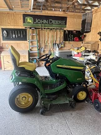 Image of John Deere X584 equipment image 3