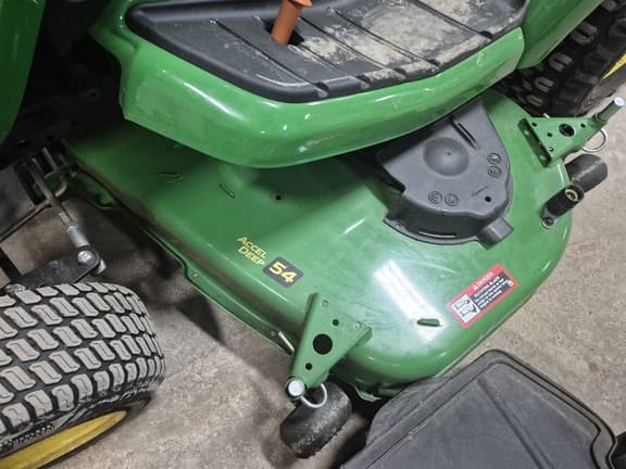 Image of John Deere X590 equipment image 1