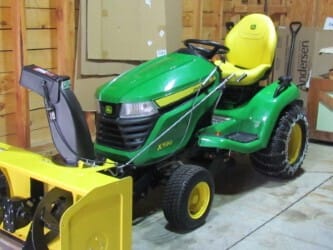2023 John Deere X590 Equipment Image0