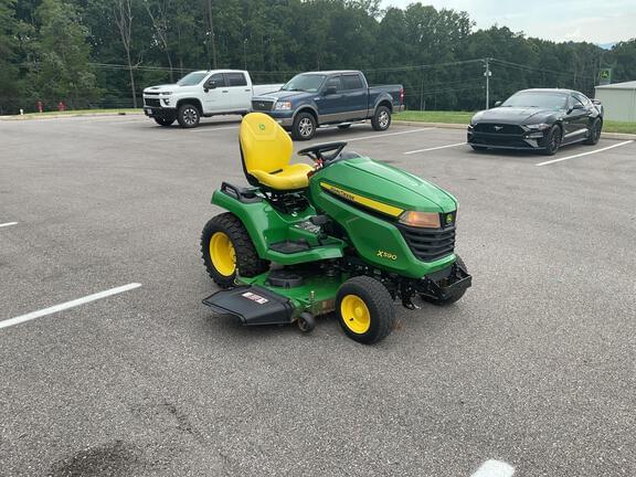 Image of John Deere X590 equipment image 4