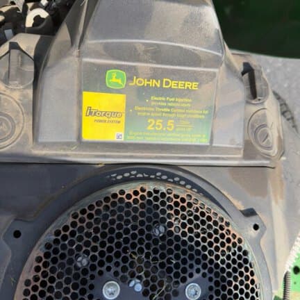 Image of John Deere X590 equipment image 4