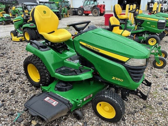 Image of John Deere X590 equipment image 1