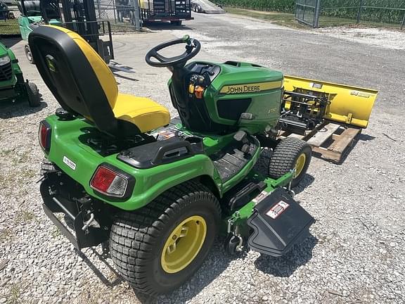Image of John Deere X730 equipment image 4
