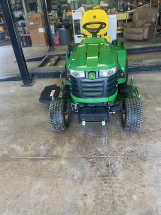 Image of John Deere X730 equipment image 1