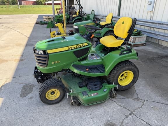 Image of John Deere X750 Primary image